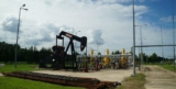 Oil Climbs 1 Percent on Data From EIA